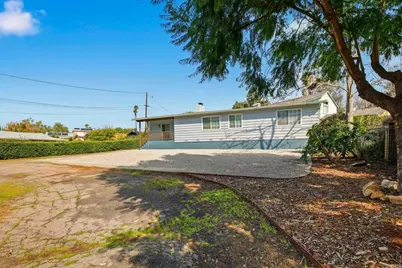 1736 San Pasqual Valley Road, Escondido, CA 92027 - Photo 8