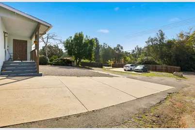 1736 San Pasqual Valley Road, Escondido, CA 92027 - Photo 4
