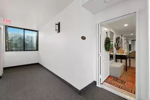 2500 Torrey Pines Rd, La Jolla, CA 92037 - Photo 26