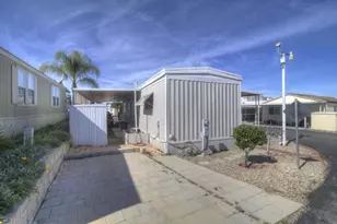 211 N Citrus Ave, Escondido, CA 92027 - Photo 18