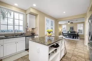 1241 Breakaway Dr, Oceanside, CA 92057 - Photo 16