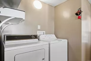 8701 Mesa Road, Santee, CA 92071 - Photo 14