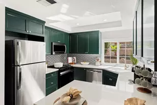 725 Cleveland Ave, Escondido, CA 92026 - Photo 8