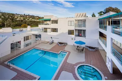 2552 Navarra Drive #F, Carlsbad, CA 92009 - Photo 26