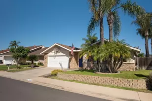 24312 Chrisanta Dr, Mission Viejo, CA 92691 - Photo 4