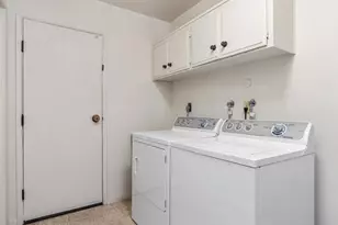 16902 Via De Santa Fe, Rancho Santa Fe, CA 92067 - Photo 12