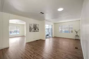 2130 Sunset Dr, Vista, CA 92081 - Photo 14