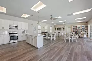 7102 Linden, Carlsbad, CA 92011 - Photo 48