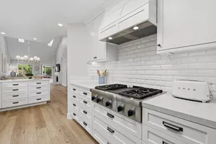 7102 Linden, Carlsbad, CA 92011 - Photo 10