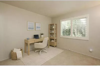 6871 Seaspray Ln, Carlsbad, CA 92011 - Photo 14