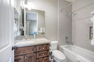 917 Santo Wy, Cardiff by the Sea, CA 92007 - Photo 6