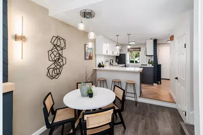 2349 Altisma Way #B, Carlsbad, CA 92009 - Photo 2