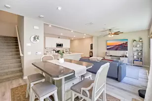 1715 Crabapple Wy, Oceanside, CA 92056 - Photo 8