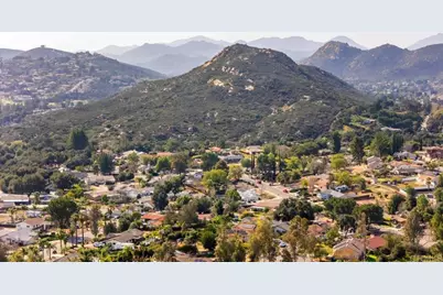 24820 Abalar Way, Ramona, CA 92065 - Photo 6