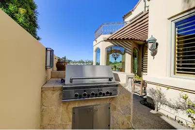 7185 Aviara Drive, Carlsbad, CA 92011 - Photo 36