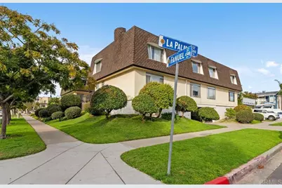 4051 Fanuel ##8, Pacific Beach (San Diego), CA 92109 - Photo 2
