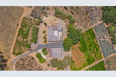 2925 Los Alisos Drive, Fallbrook, CA 92028 - Photo 2