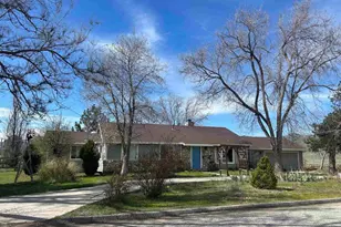 18461 Santa Anita St, Tehachapi, CA 93561 - Photo 1