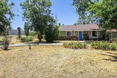 18461 Santa Anita Street, Tehachapi, CA 93561 - Photo 2