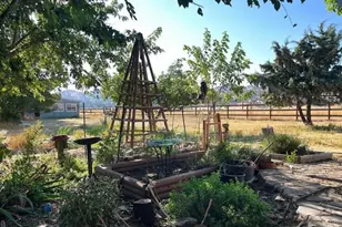 18461 Santa Anita St, Tehachapi, CA 93561 - Photo 2