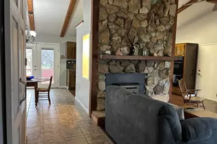 18461 Santa Anita St, Tehachapi, CA 93561 - Photo 8