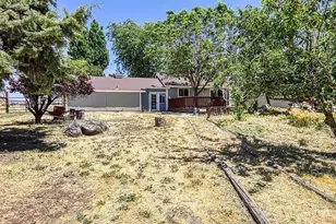 18461 Santa Anita St, Tehachapi, CA 93561 - Photo 36