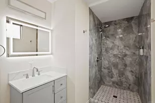 3749 Kingsley St, San Diego, CA 92106 - Photo 14