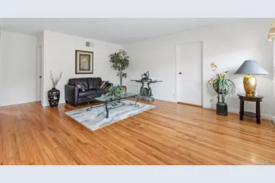 2725 Morning Glory Ln, Carlsbad, CA 92008 - Photo 6