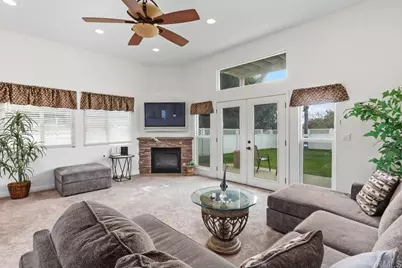 2725 Morning Glory Ln, Carlsbad, CA 92008 - Photo 22