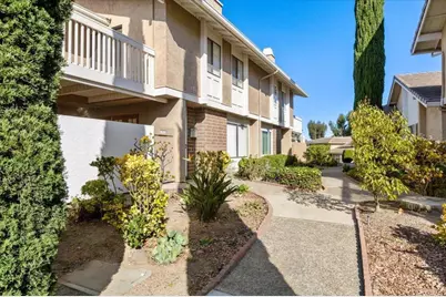 17523 Fairlie Road, San Diego, CA 92128 - Photo 2