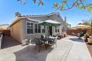 1113 Teal Way, Oceanside, CA 92057 - Photo 2