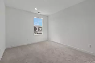 740 Kingbird Loop, Oceanside, CA 92058 - Photo 14