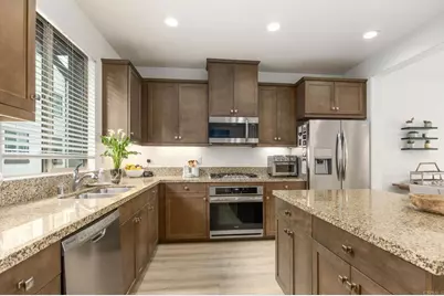 2227 Solara Lane, Vista, CA 92081 - Photo 4