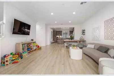 2227 Solara Lane, Vista, CA 92081 - Photo 10