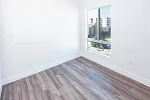 1101 S Harvard Blvd, Los Angeles, CA 90006 - Photo 14