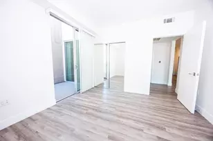 1101 S Harvard Blvd, Los Angeles, CA 90006 - Photo 12