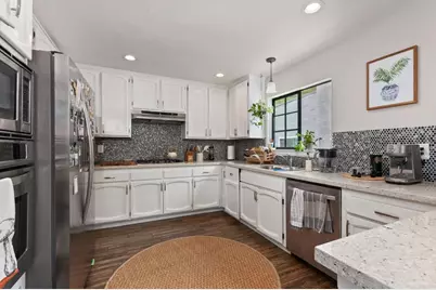 4556 Cove Drive, Carlsbad, CA 92008 - Photo 6