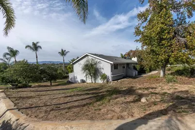 1815 Premier Street, Fallbrook, CA 92028 - Photo 4