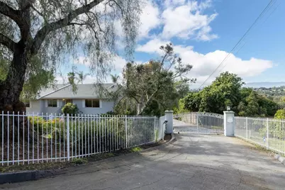 1815 Premier Street, Fallbrook, CA 92028 - Photo 2