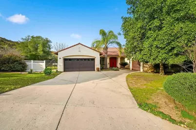 23322 Nuevo Mundo Drive, Ramona, CA 92065 - Photo 2