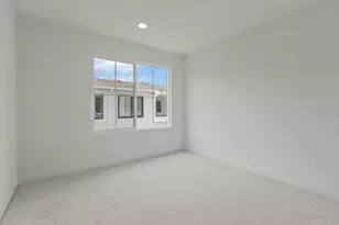 2524 Chamomile Ln, Carlsbad, CA 92008 - Photo 8