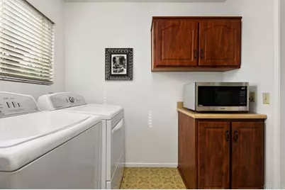 727 Nob Circle, Vista, CA 92084 - Photo 14