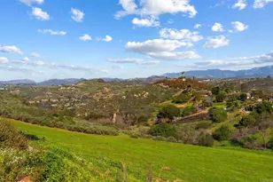 6937 Kellyn Ln, Vista, CA 92084 - Photo 68