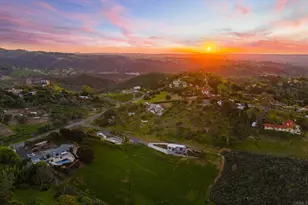 6937 Kellyn Ln, Vista, CA 92084 - Photo 4