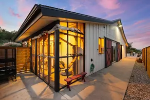 6937 Kellyn Ln, Vista, CA 92084 - Photo 10