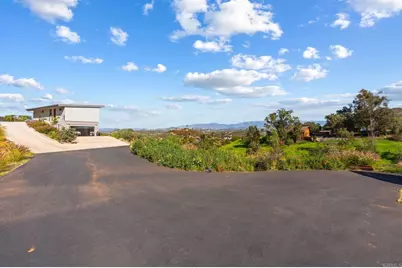 6937 Kellyn Lane, Vista, CA 92084 - Photo 52