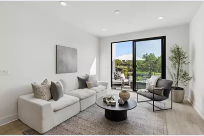 1107 Catania Court #203, Encinitas, CA 92024 - Photo 2