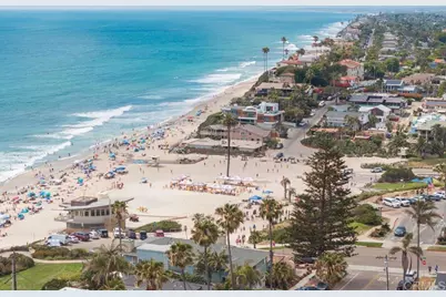 200 202 Neptune Avenue, Encinitas, CA 92024 - Photo 2