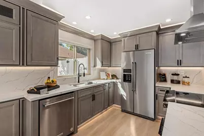 1455 Bridgeview Drive, San Diego, CA 92105 - Photo 12