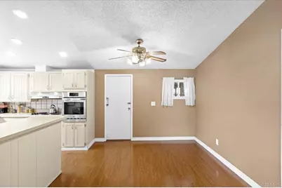 2735 Mission Village Dr, San Diego, CA 92123 - Photo 14